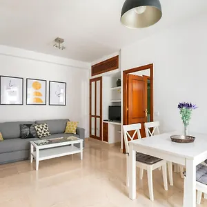 Apartment Vr Excelente Ubicacion Luminoso Parejas, Seville